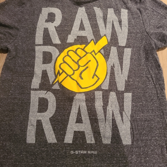 G Star RAW. T-Shirt. SIZE Large but fit like a medium size - Picture 2 of 8